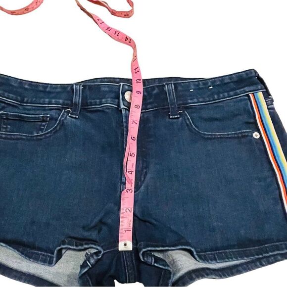 Express Rainbow Side Stripe Relaxed Low Rise Shortie Shorts - Size 8 - Picture 11 of 13